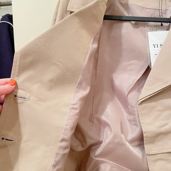 NEW WITH TAG Cropped blazer - Picture 6 of 8